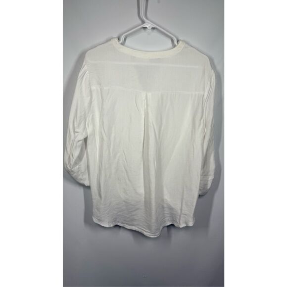 Everly white crisscross roll up sleeve blouse, size medium  - Picture 8 of 8